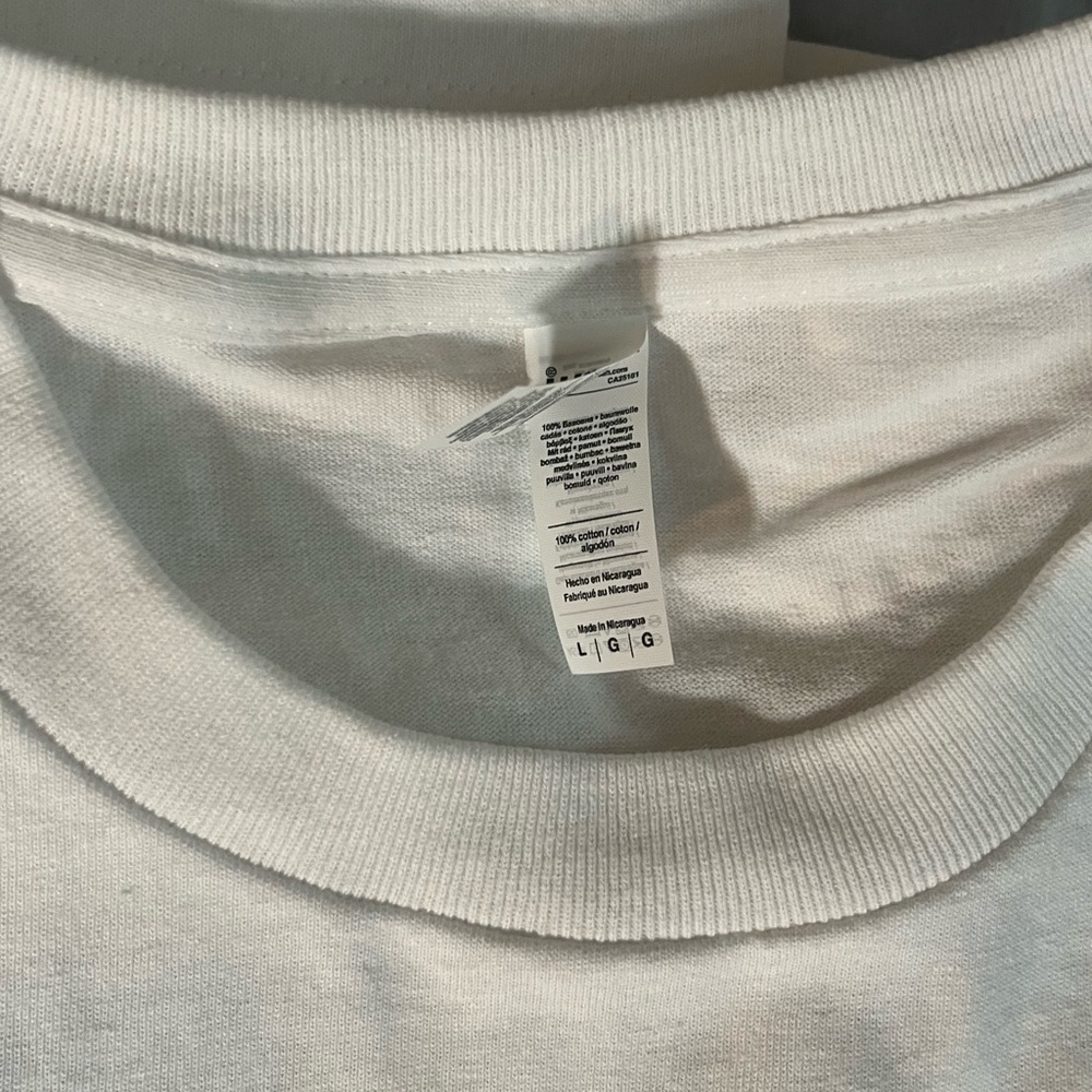 Car Meet cool back logo T-Shirt - Picture 3 of 3
